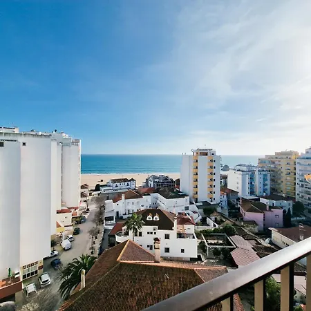 Edificio Cruzeiro アパート *