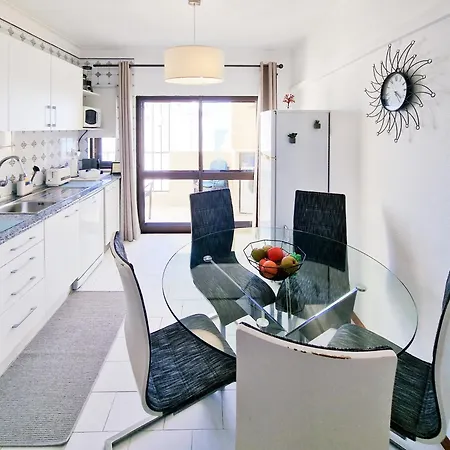 アパート Edificio Cruzeiro ポルティマン