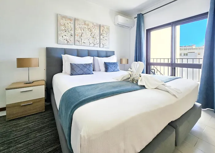 Edificio Cruzeiro アパート ポルティマン